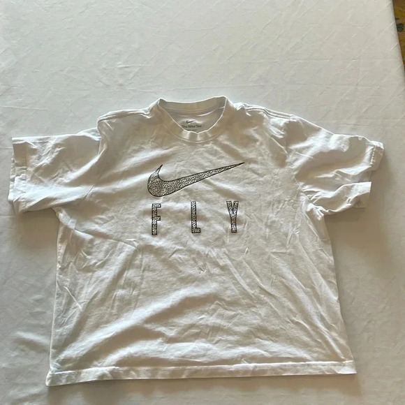 NIKE Tee Dri-Fit‎ Women FLY Crop Tee Shirt  Medium White Loose Fit EUC - Picture 1 of 3